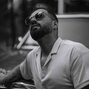 دانلود آهنگ رضا شیری دمق شدم